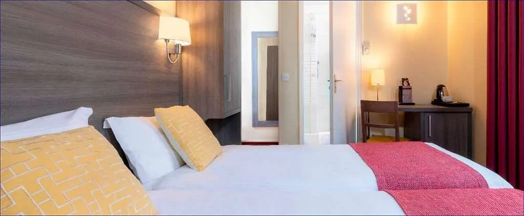 Casa Serena Paris Hotel
